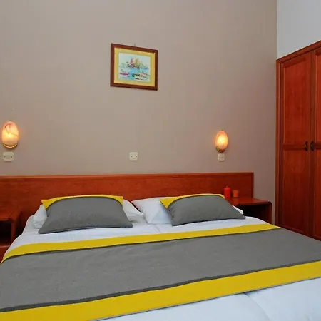 Апартаменты With Parking Space Rabac, Labin - 3011 Рабац